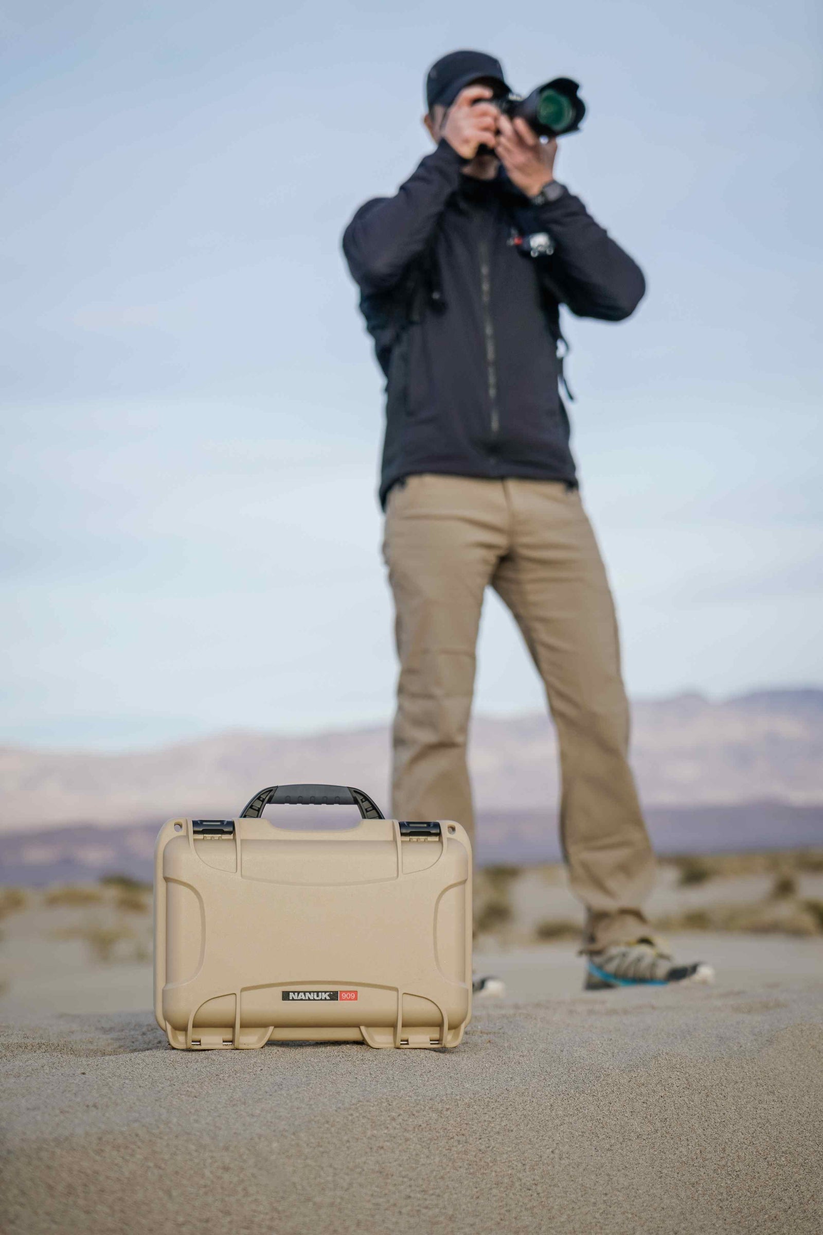 Nanuk 909 Case with cubed foam - Olive Green | 909S-010OL-0A0